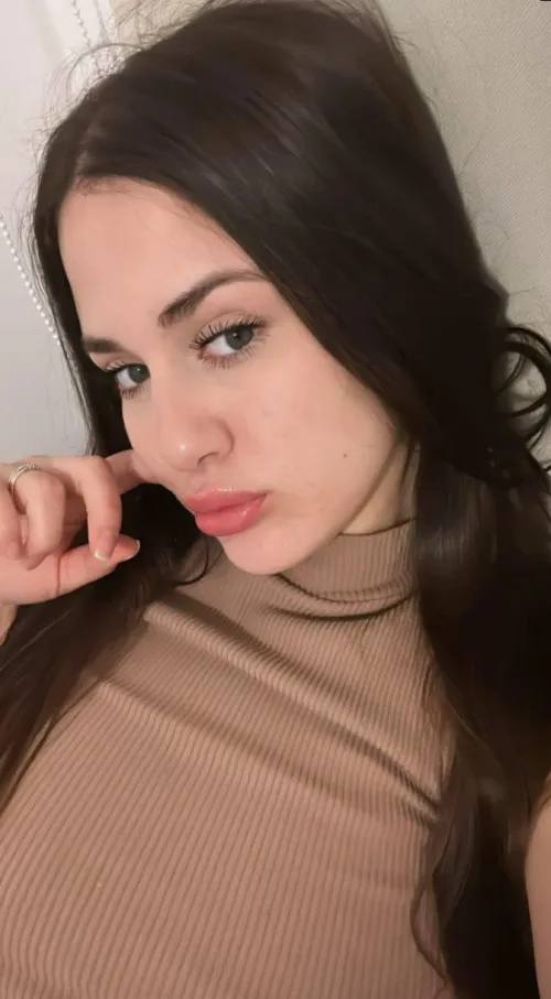 20F Craving to get my creamy hole fucked hard and don't stop even if my legs are shaking also down for car fun by DumplingDorm