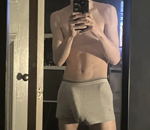 20M looking for a meet tonight or tomorrow by CompetitiveElevator4