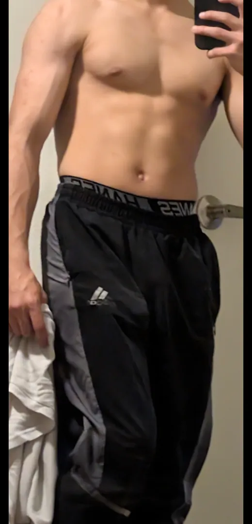 20[M4F] open for girls or cd, Trans posted by Key-Effective8488