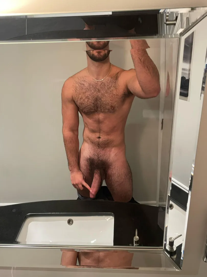 20yo hung stud ready to breed you posted by great_time_guy