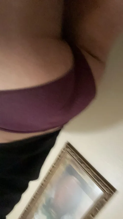 21 Chubb Latino I'm looking to be fucked tonight by Odd-Gene2124
