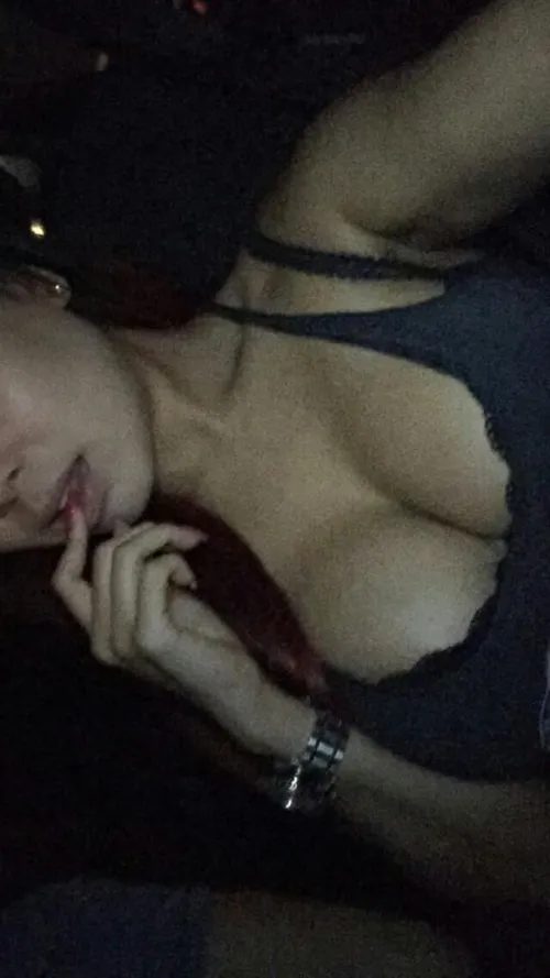 21 [F4M] I’m romance with a ripple effect by randomlyusingreddit