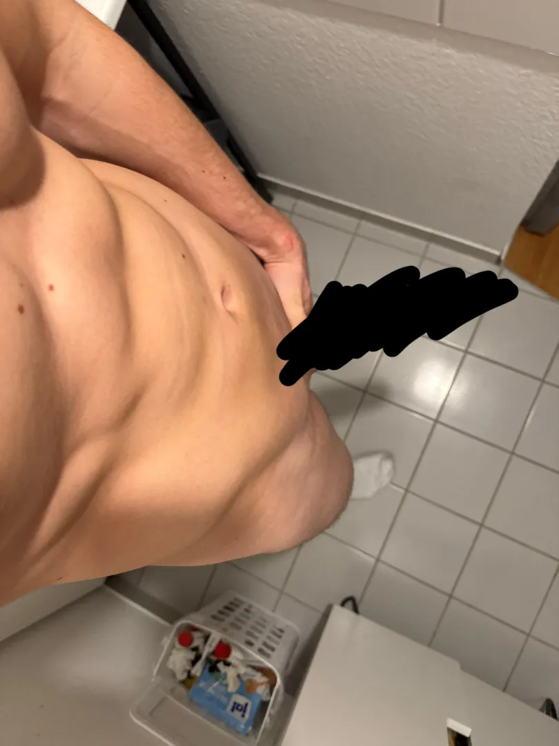 [21] favorite cooking fit ;) posted by Less-Claim-3985