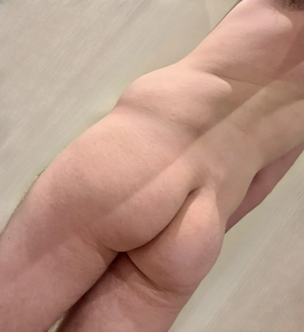 21 have some cake  posted by youngloadin