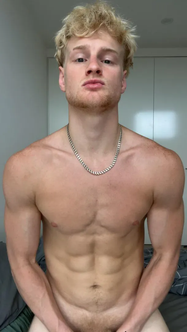 [21] I have something delicious you to give posted by Liammlustx