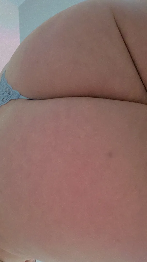 [21] M, anyone want to touch? Sc: ashton_lo posted by Sage_boy4