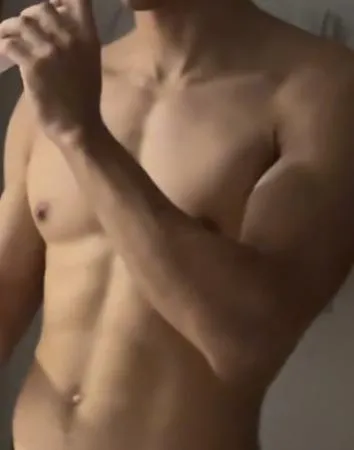 21 [M4F] Oahu- tryina pop my cherry posted by bussinmussin