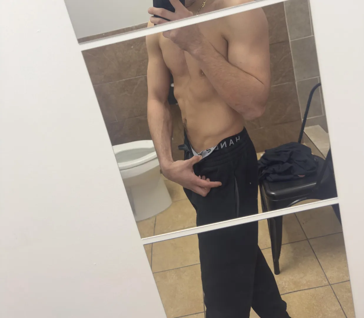 21 M4F/MF #Athens- High stamina latino male looking to explore posted by Routine-Teacher-6276