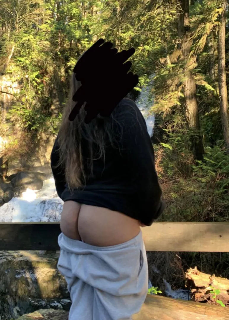 22, 23 (FM4F) now accepting kinky hiking buddy applications;) posted by Defiant_Contact6337