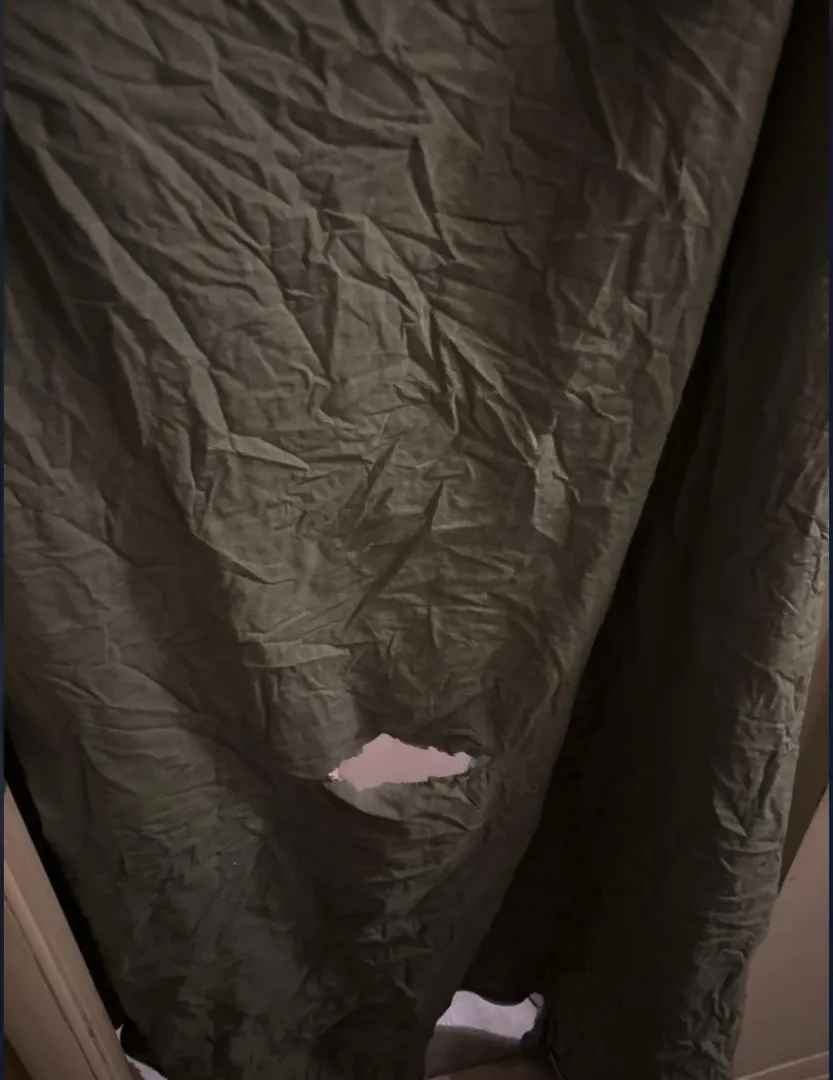 22 [F4M] gloryhole open come unload and leave (uncut+++) #Philadelphia posted by carrionflesh