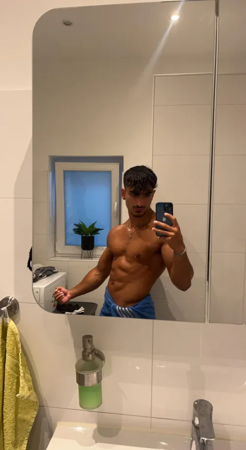 [22] had to post it :) by Exotic_Elephant8792