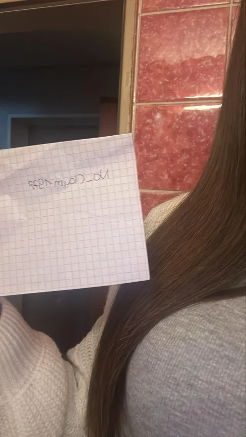 [22] Herrin sucht Sklaven. Text lesen! by No_Claim1977