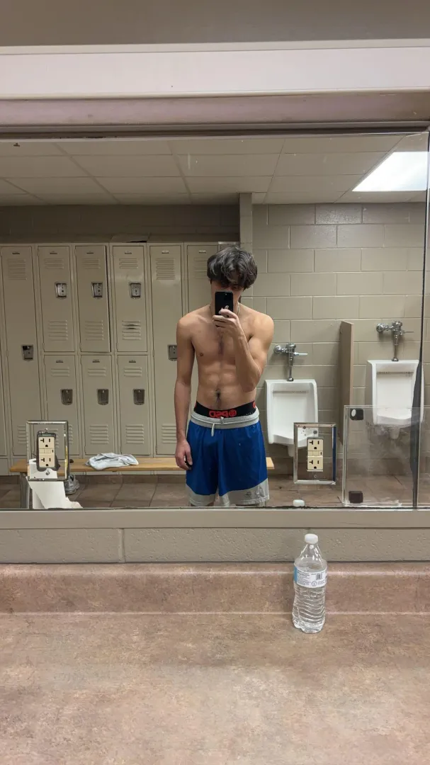 22 M4F posted by EmbarrassedYak5656