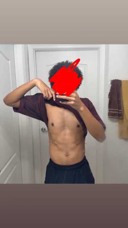 22 [M4F] Miami bull looking to explore by Throwaway-HBC5683