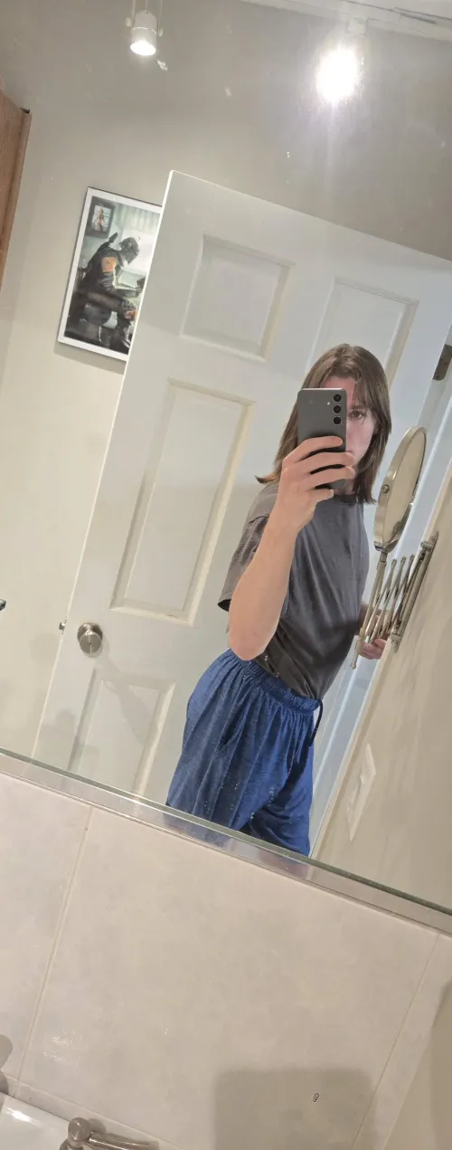 22 [NB4F] #WestLoop - Student looking to hang or spend the late hours together!! by Express_Western4502