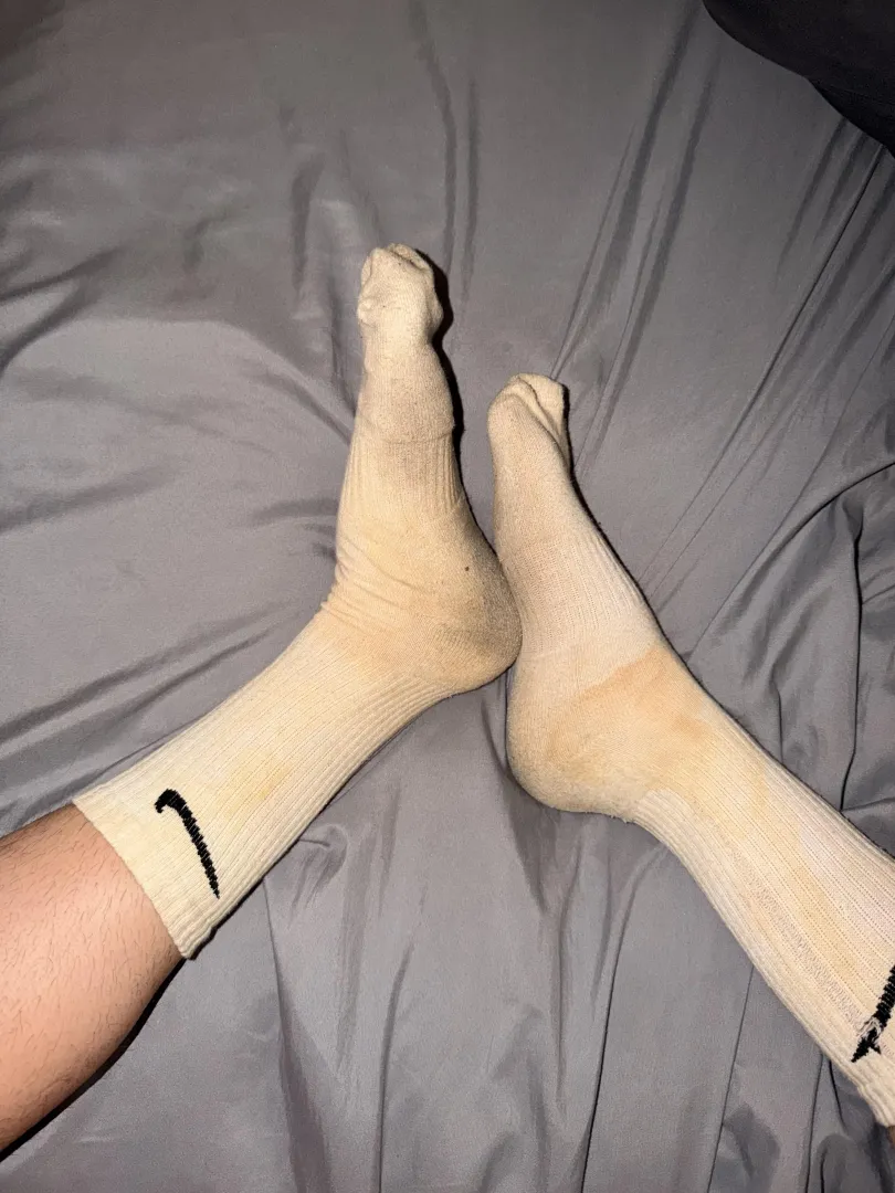 (22) Nikes make me drool posted by kotasleep