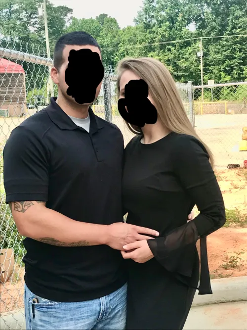 22F 23M/ located in Shelby county. Looking for. MFM MFMF by 936cple