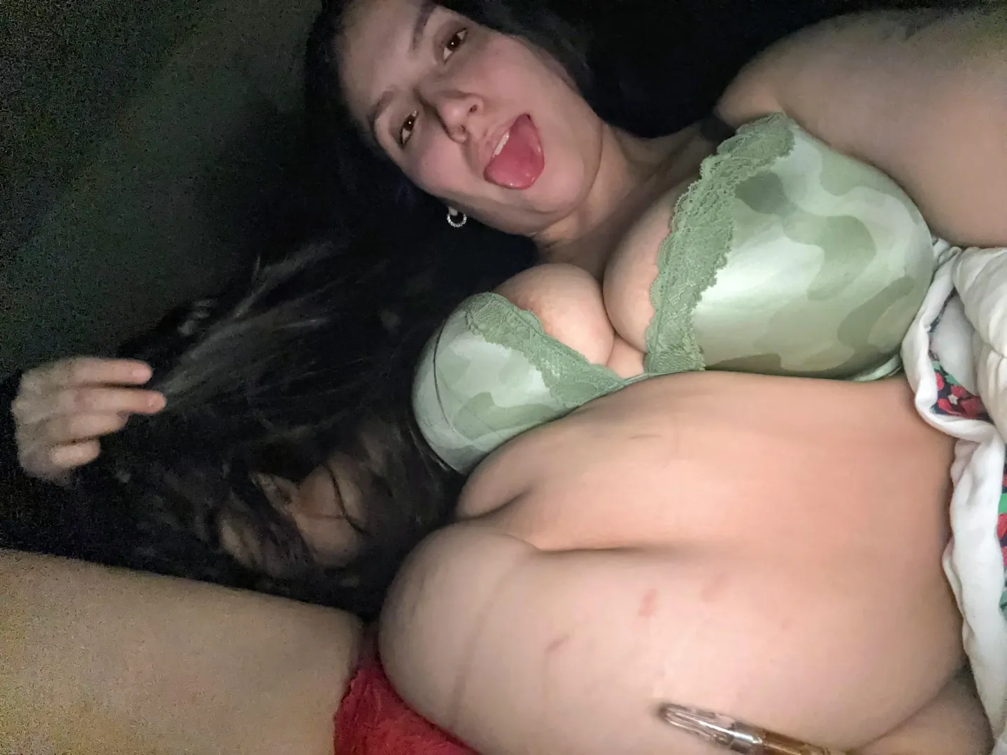 (22F) Let's go to the bar and then come home and smoke??  posted by queen-bianca-102223