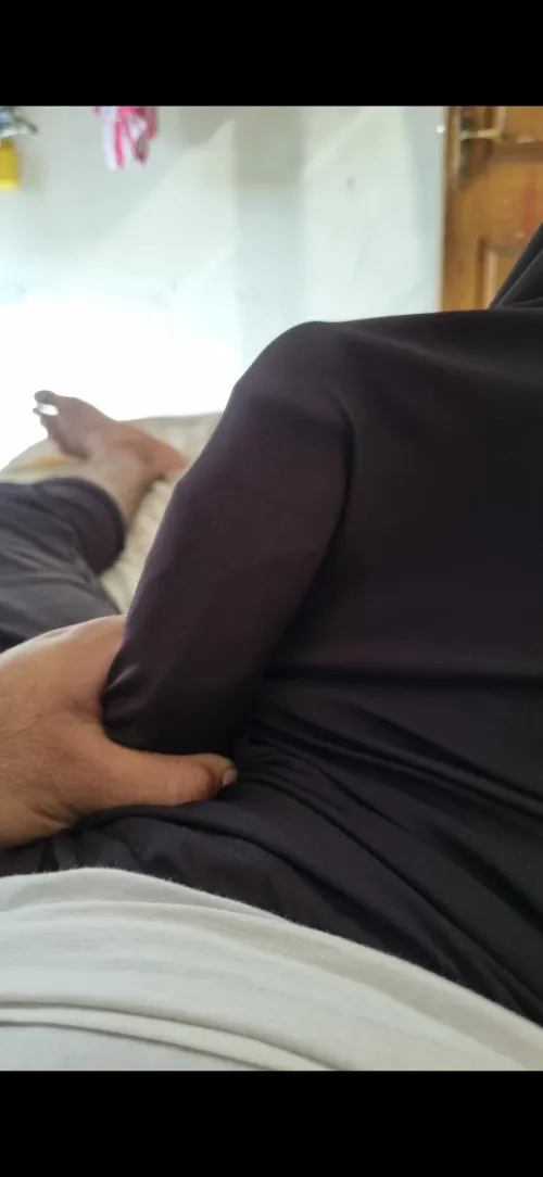 22(m) single, looking for some fun by MADLYfalcon