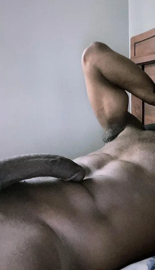 22M4F Who’s up? by DoloTrini24