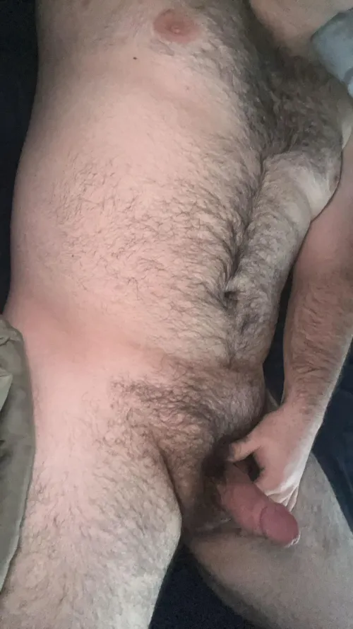 23 college bro with a dad bod here. I need someone to feel it up by AdPure1420