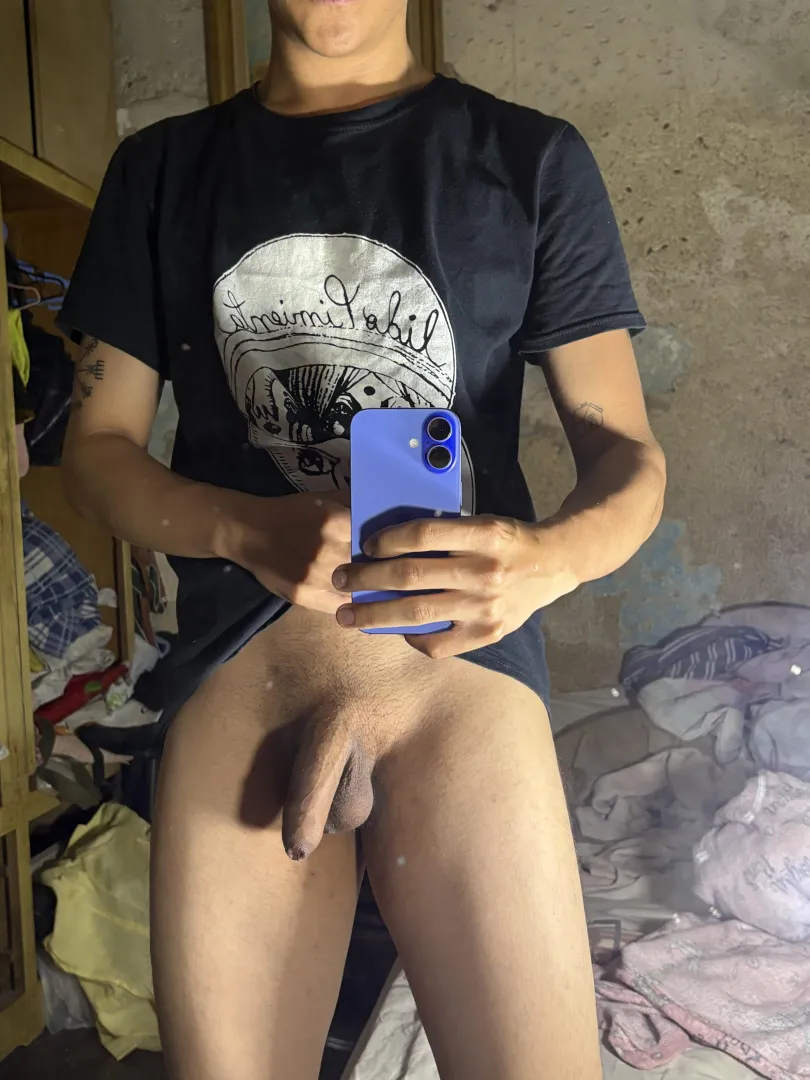 23 gay. Need hole posted by mega_starmie