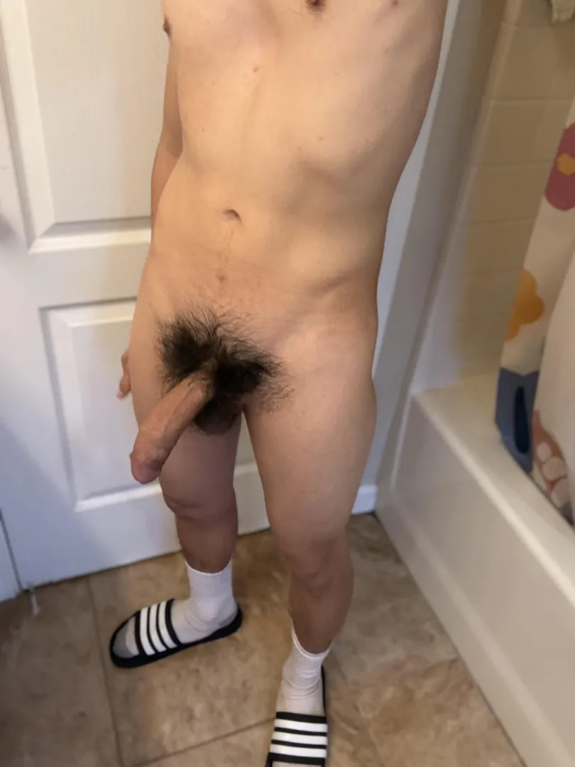 (23) Join me in the shower posted by navkinp