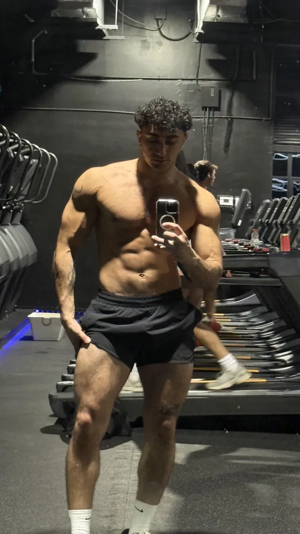 23. Legs need some work posted by General-Sense-4553