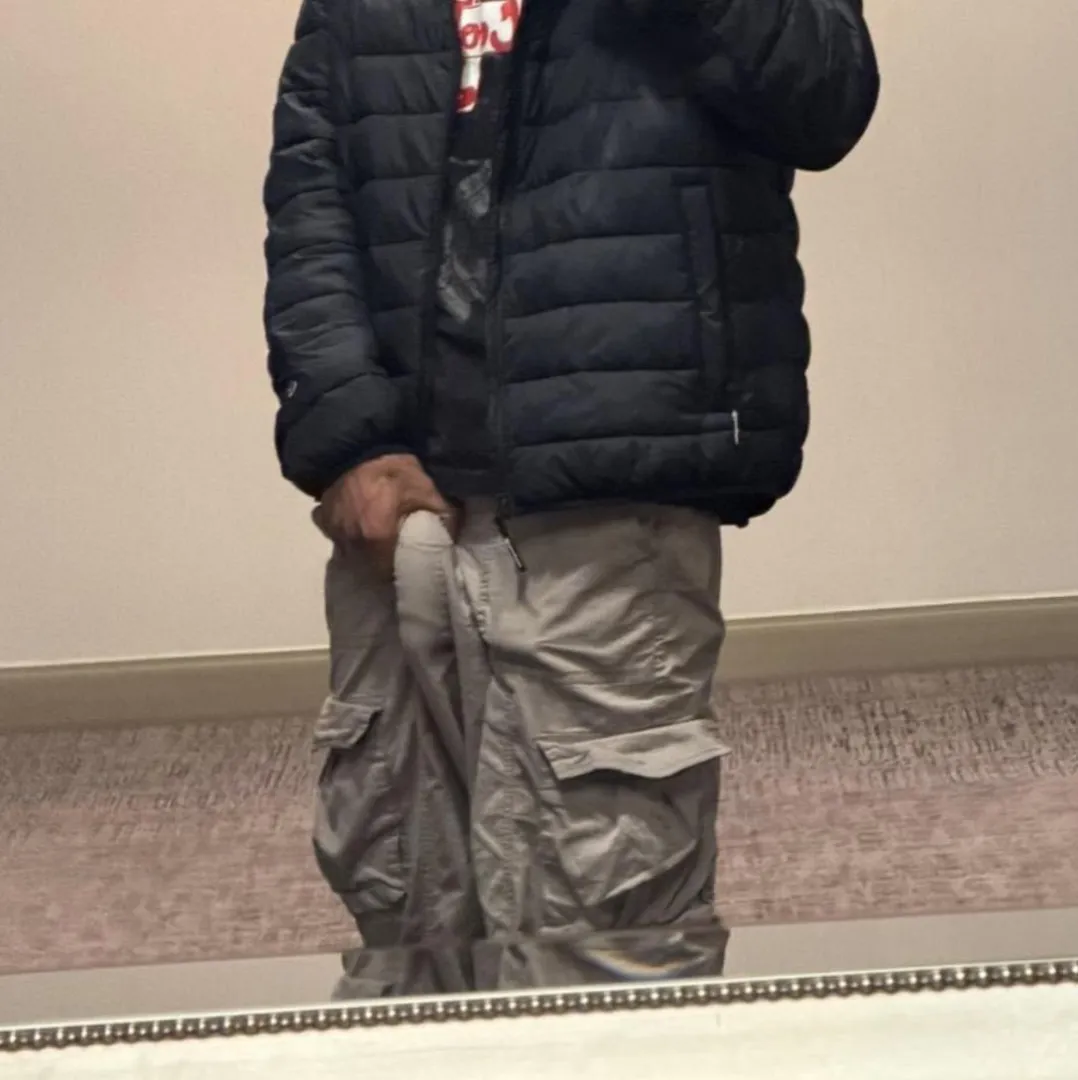 23 M Bi Anyone in Columbus? If you got your own spot dm me posted by Significant_Bench568