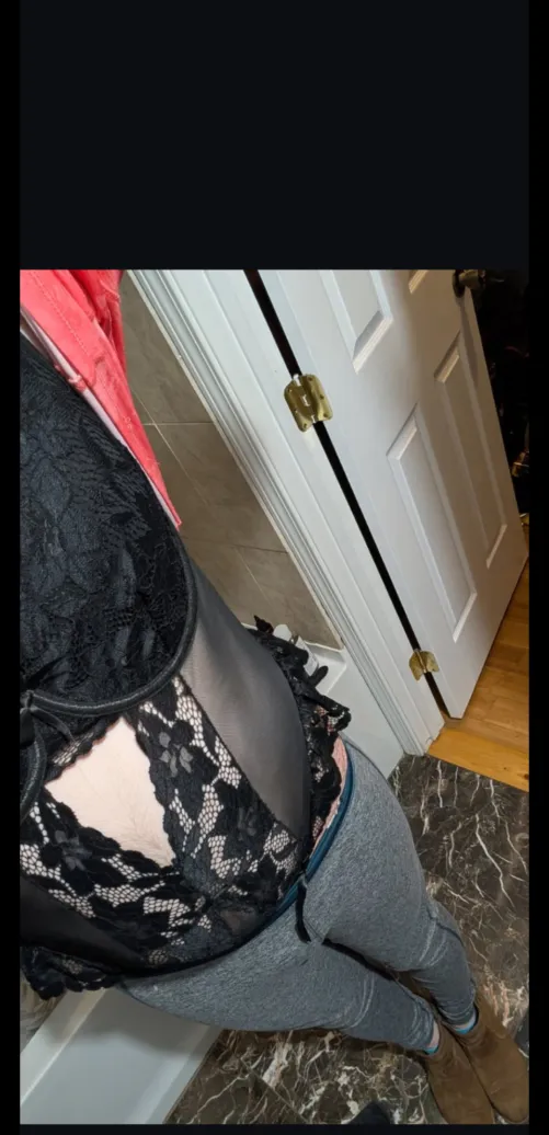 23 m4m, looking to please somebody ;) by Independent-Bad-2887