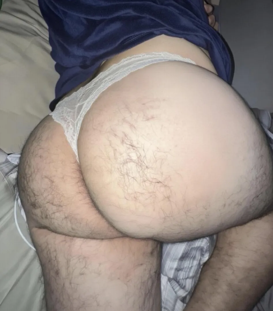 23/ where are the dirty men at? posted by Only-Piano3340