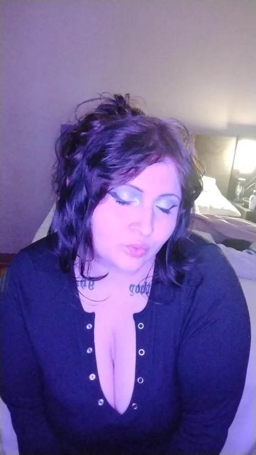 23 y/o bbw in Metro Detroit :) hair up = easier to pull!! by sadgirlfriendnsfw