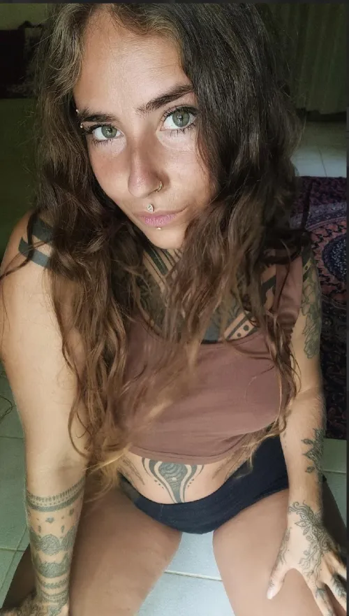 23f come over, i’m dripping need to cum with someone tonight by UseDue2541