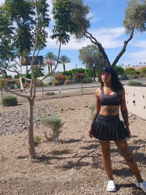 23F4M I'm looking to get laid and creampie rn by pastelpuffinx