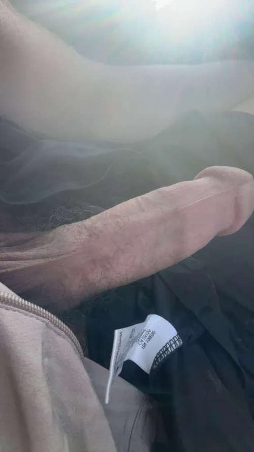 [23M] 4F by Euphoric_Rub5383