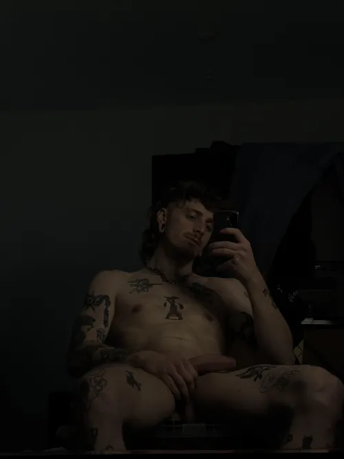 23m anyone wanna come over ? Can accommodate not travel by young_hunggg