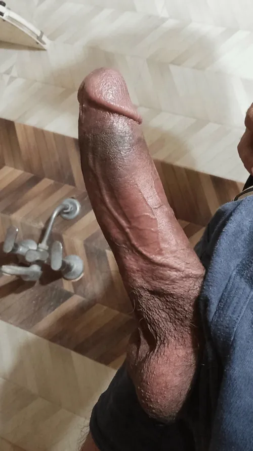 23m here . Bored . Dm if you wanna get rid of ur boredom too . by tvmpazhampori