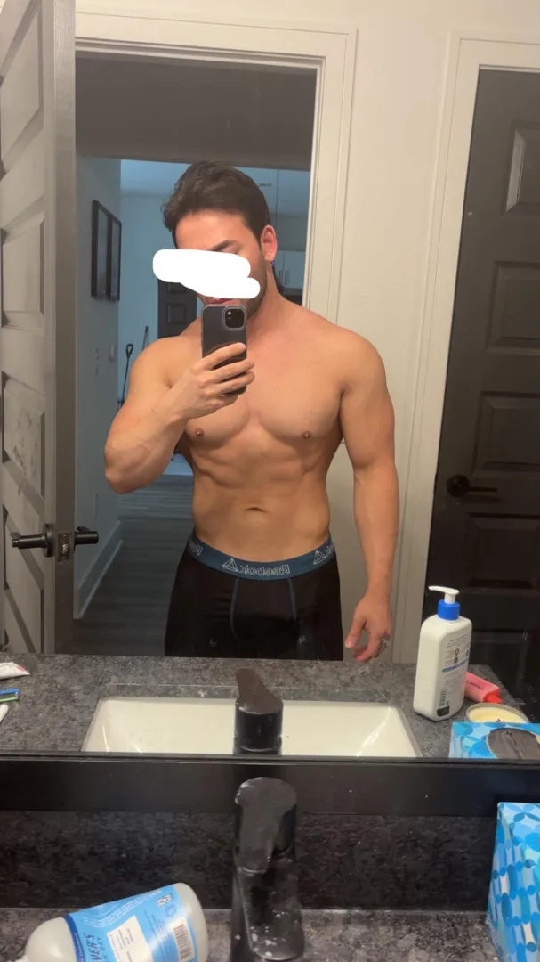 23m4F, hosting in Fortworth posted by Wonderful_Use9380