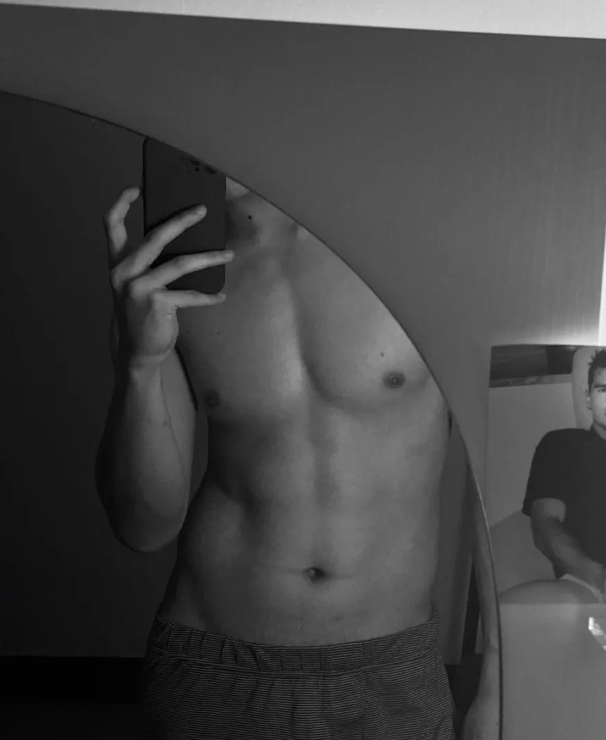 24 M CURIOUS FIT BWC. Show face and send asl first if you add. Snap me one1700 posted by one170