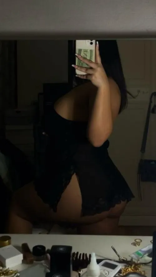 24F anyone trying to to meet up now? Available now by Quick-Bug4776