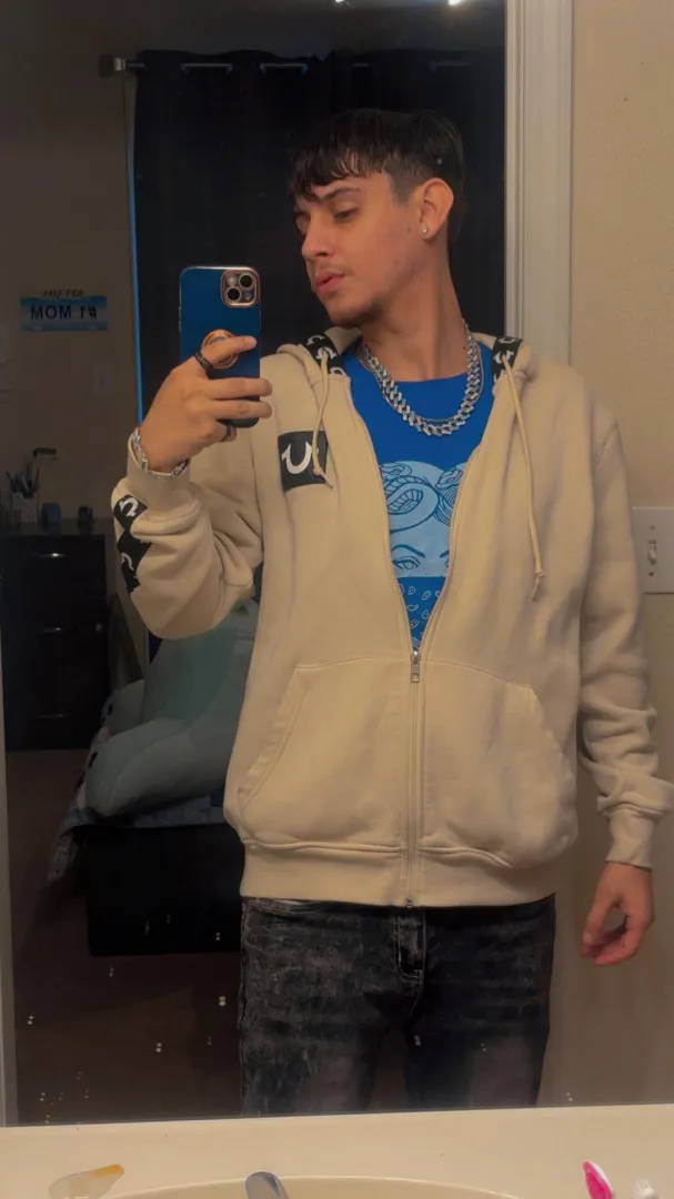 25, looking for homies posted by Potential-Studio-447