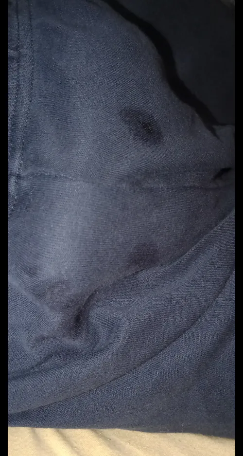 [25 M] I am beginning to leak without even being hard by SwitchtoLove