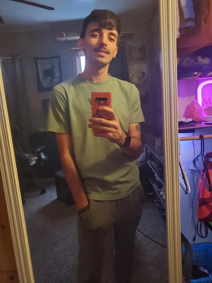 25 [M4F] Schuylkill County - looking to chill and see what happens posted by Austin42020