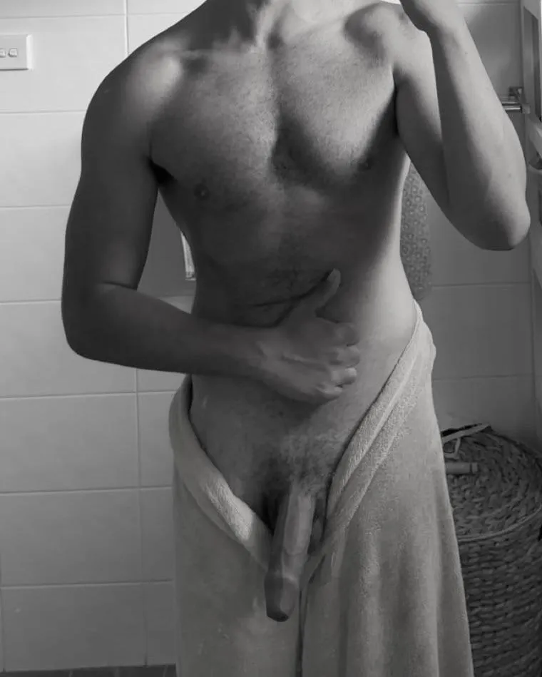 25M4FM posted by HerMidnightEscape