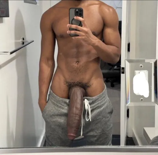 [25][M4F][NYC] - this mirror is crazy by Royal-oak-599