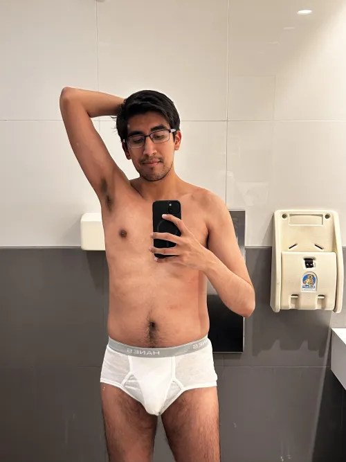 (26) Always showing my armpits by funandotherstuff