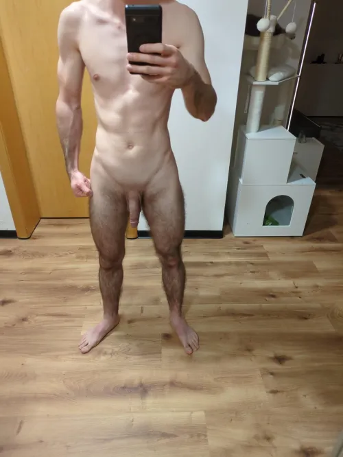 [26] frisch aus der Dusche, ein Blowjob wäre jetzt geil by Max3086