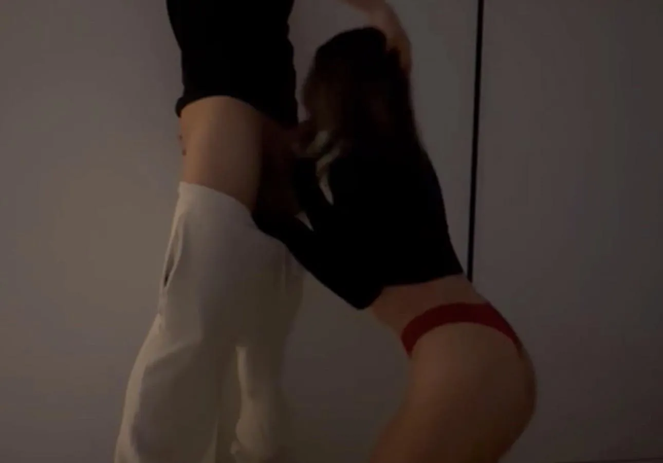 [26] looking for couples or females for tonight ! I am in chicago and the suburbs. Feel free to message me. I can verify posted by LateEntertainer3462