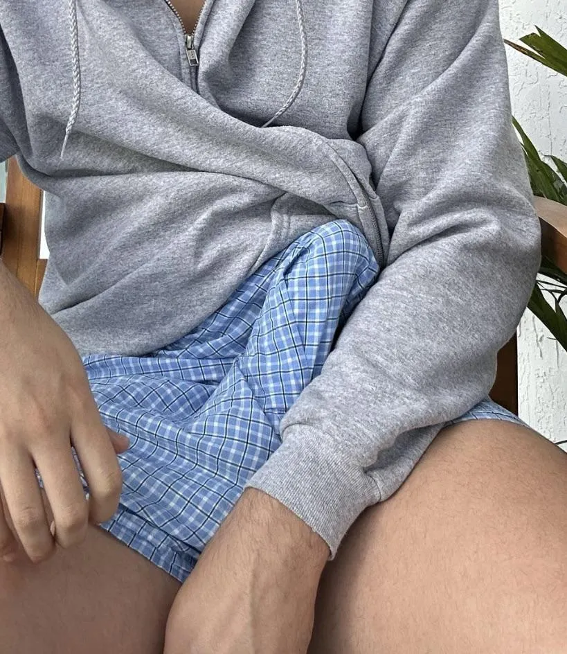 [26] Love tenting in bball shorts and boxers let’s bust in a pair posted by shortsbro