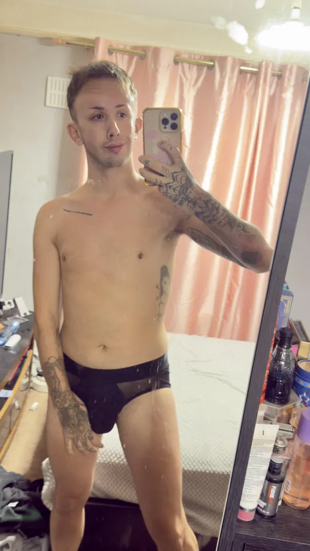 26 m uk open to getting to know some new people posted by Lukeb23x